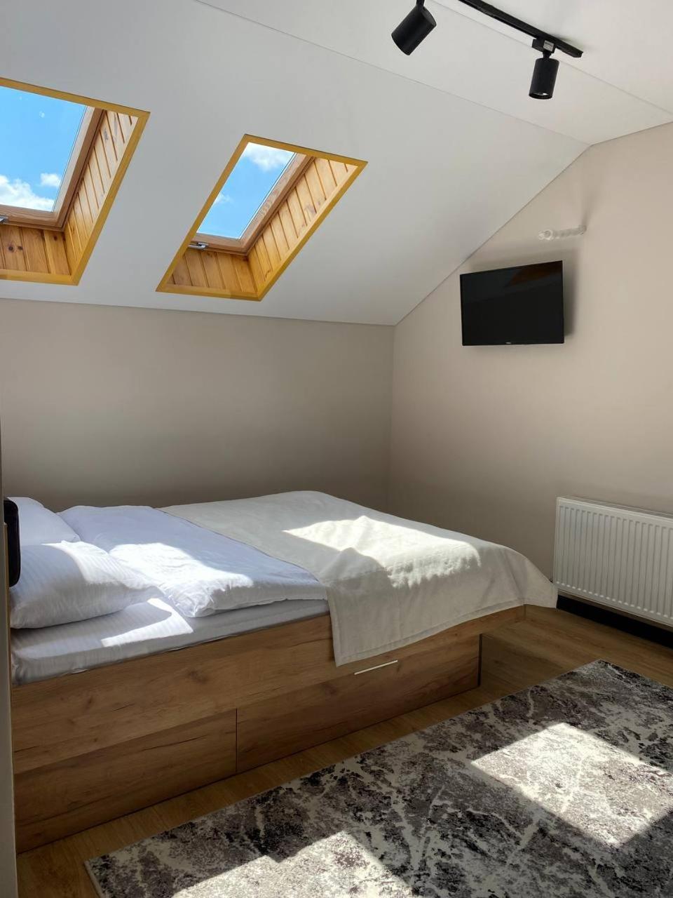 Discovery Garden Apartments Khmelʼnytsʼkyy Kültér fotó