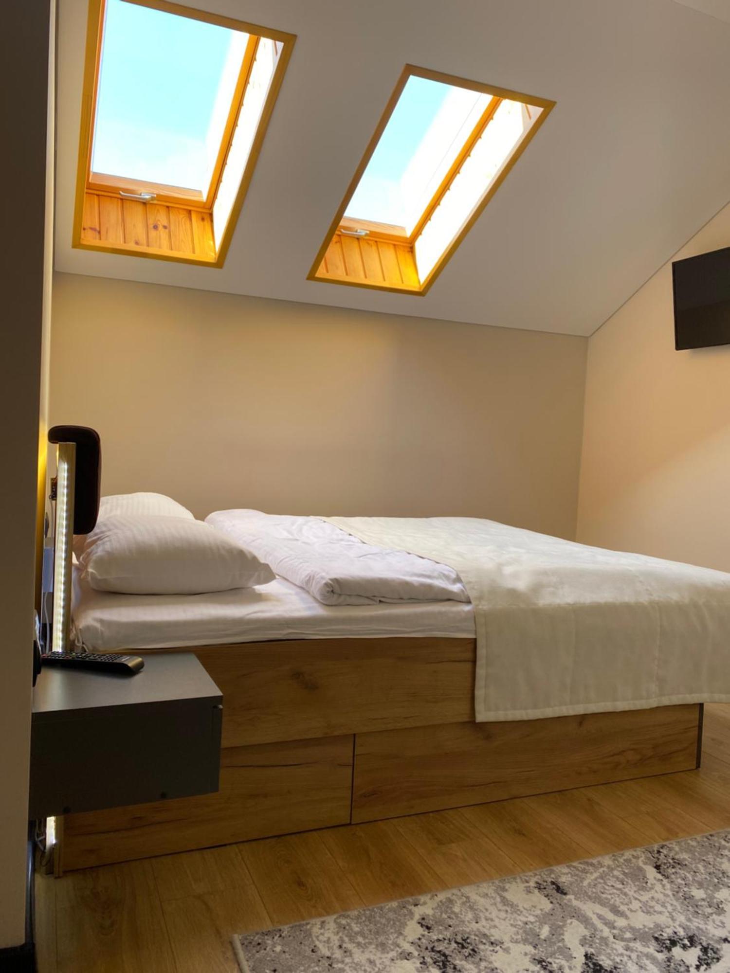 Discovery Garden Apartments Khmelʼnytsʼkyy Kültér fotó